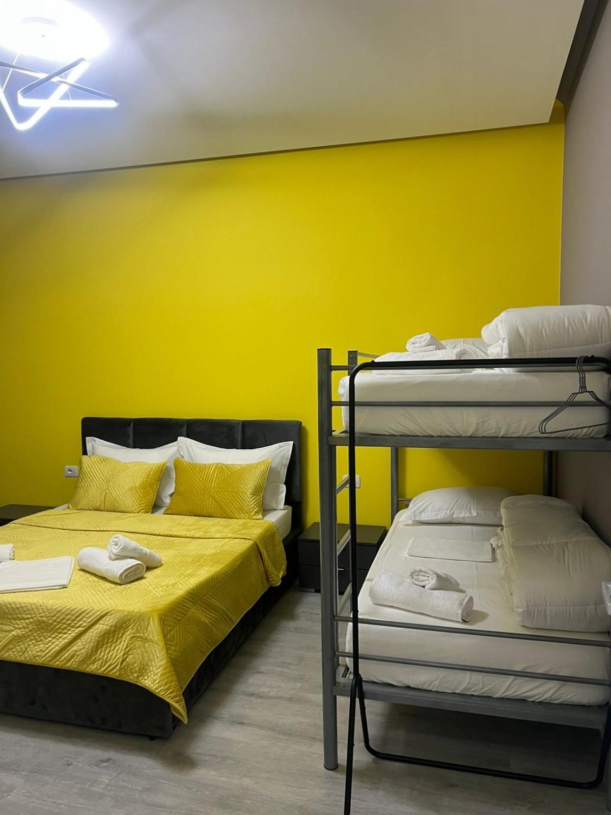 Algen Room'S Berat Luaran gambar