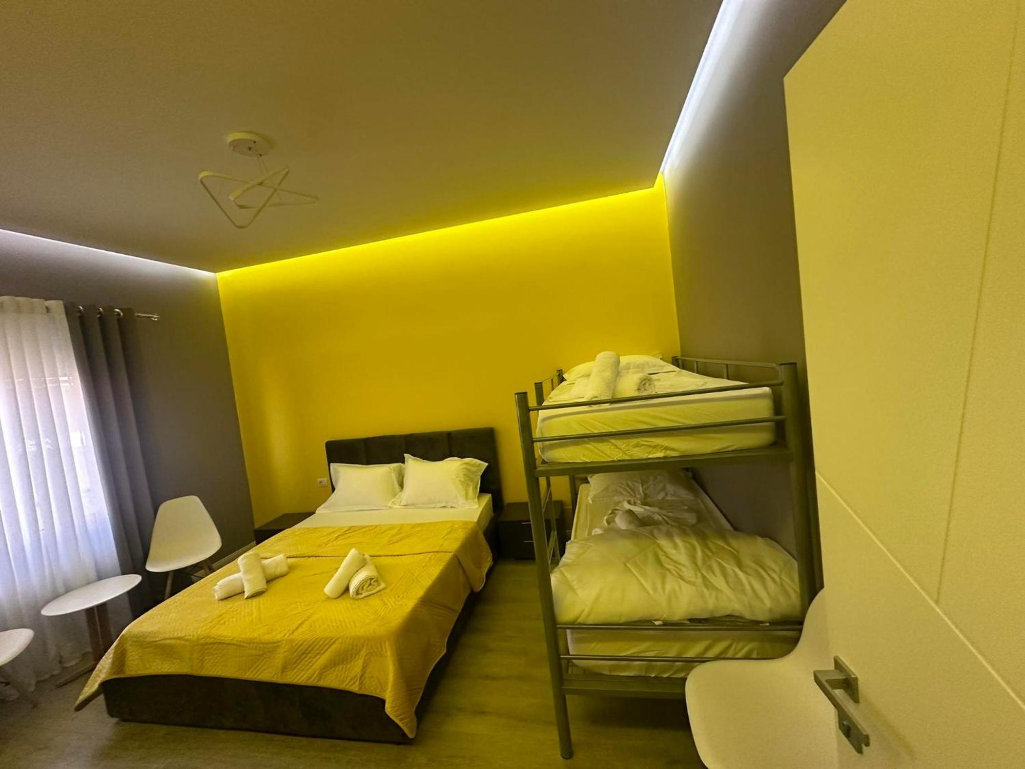 Algen Room'S Berat Luaran gambar