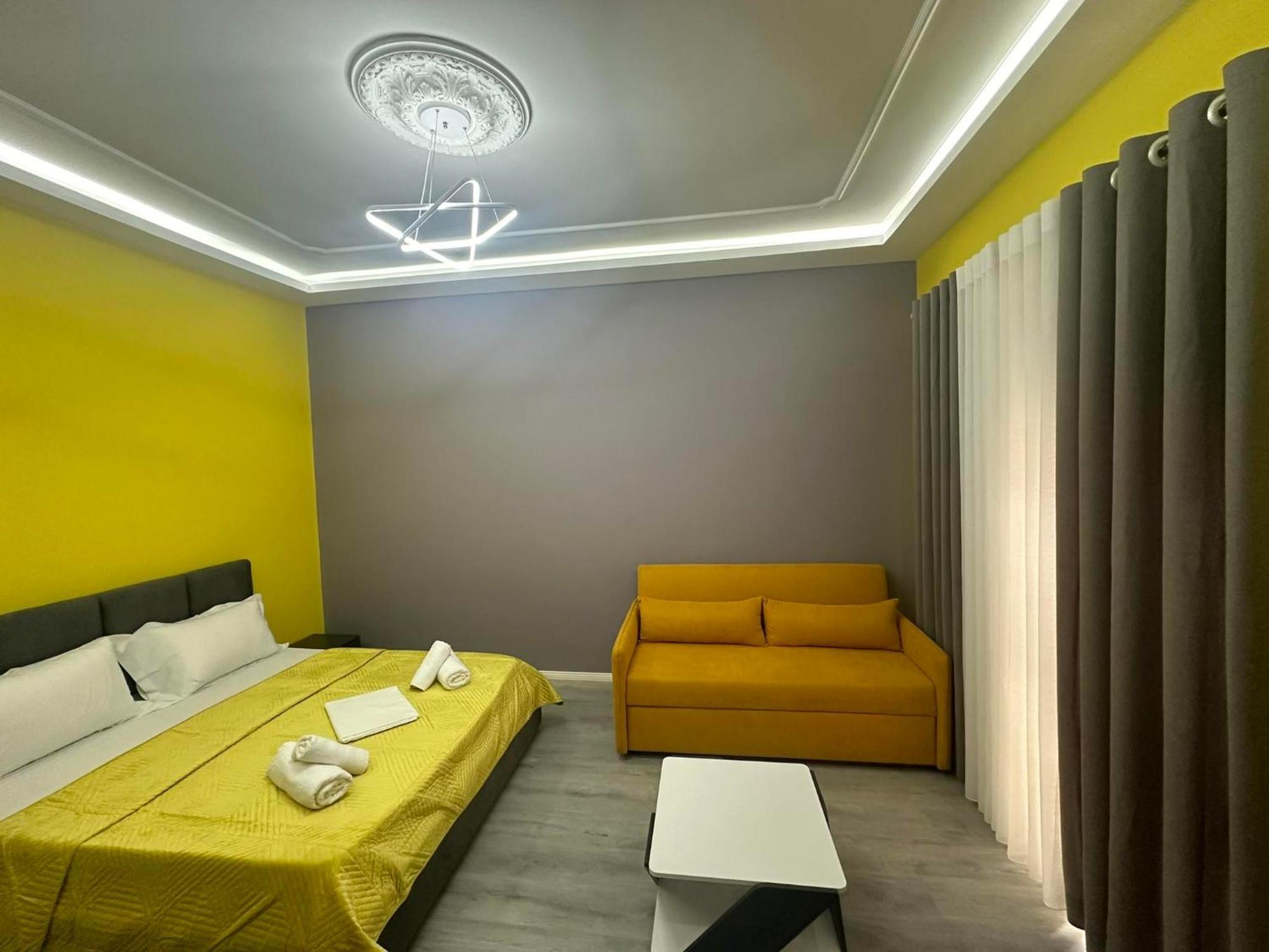Algen Room'S Berat Luaran gambar